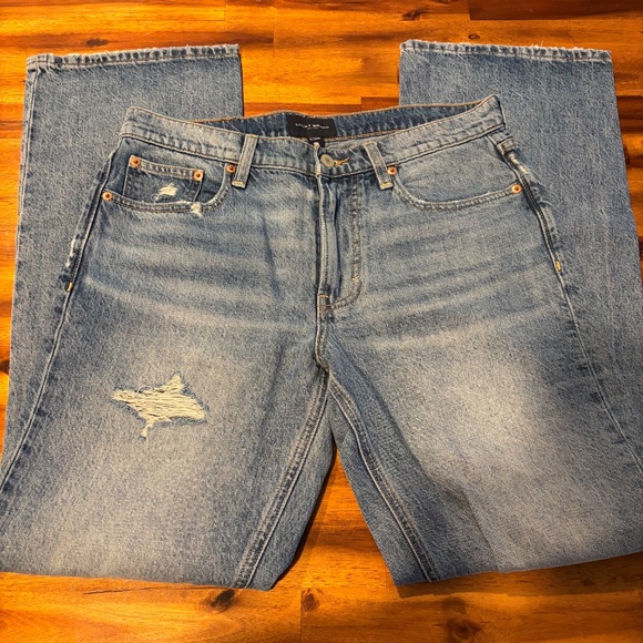 New Lucky Brand Size 6 90s fit Boyfriend Mid Rise Flare Distressed Jeans - Picture 8 of 16